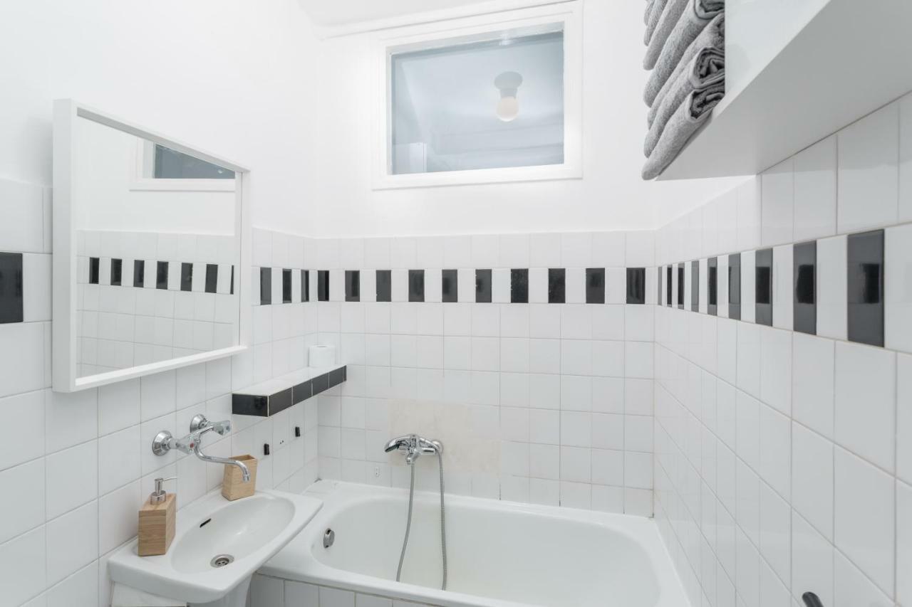 Chill Apartments Brzozowa Old Town Варшава Екстериор снимка